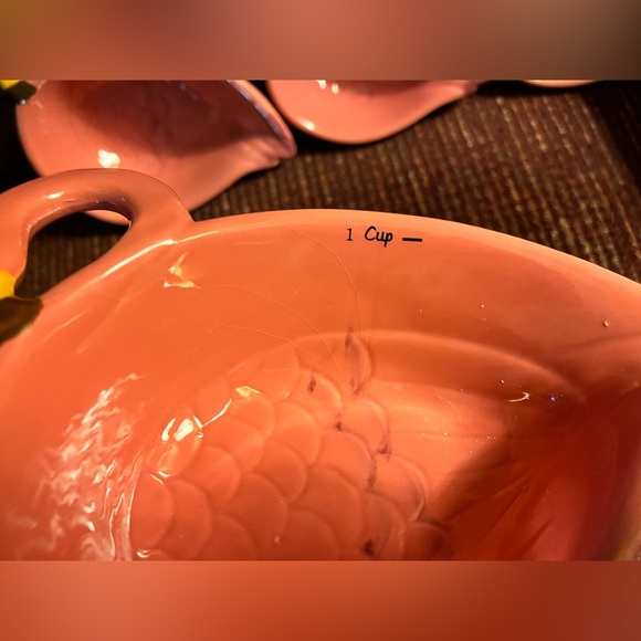 Flamingo Nesting Measuring Cups, Set of 4 - Picture 5 of 8